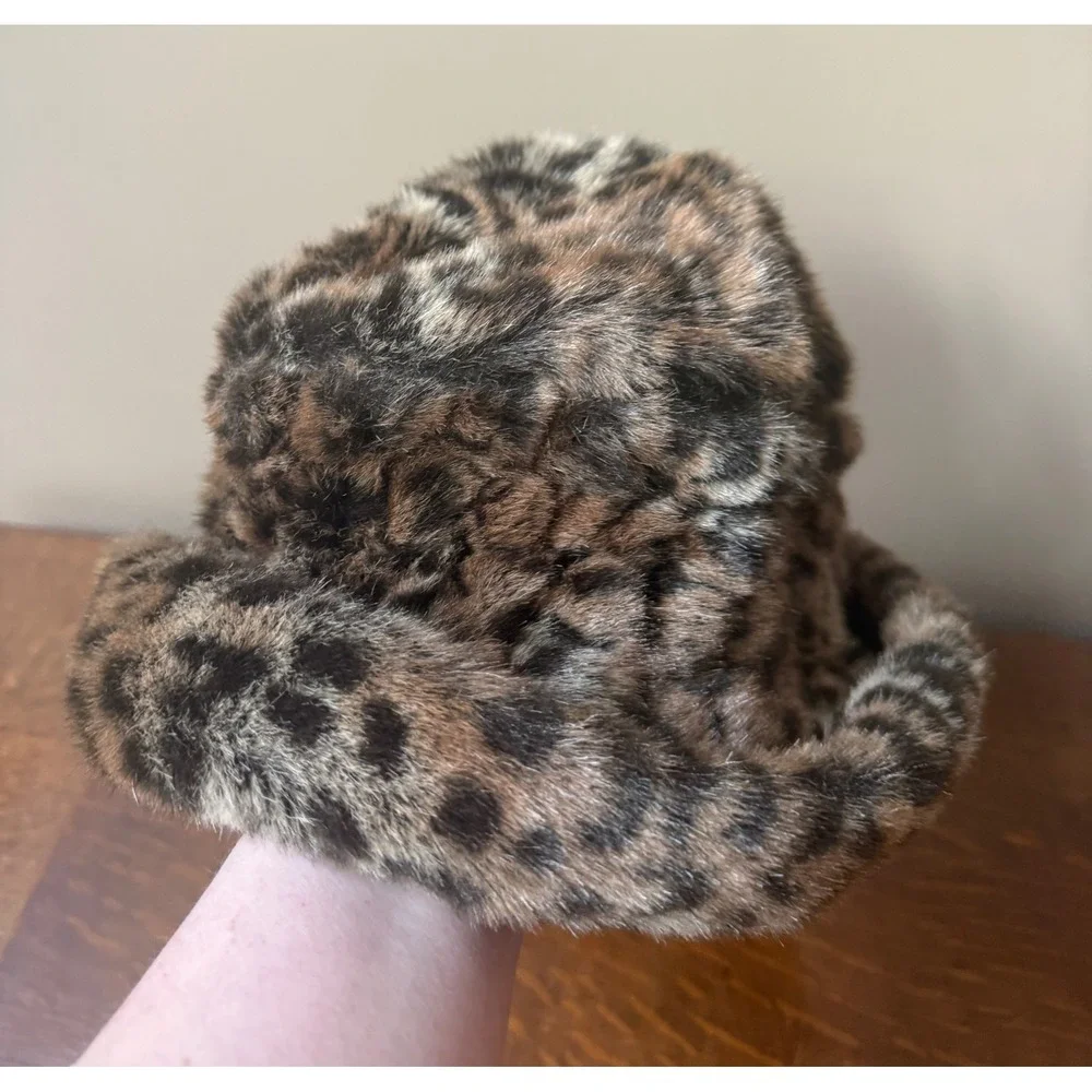 Preston & York Leopard Print Faux Fur Bucket Hat Vintage